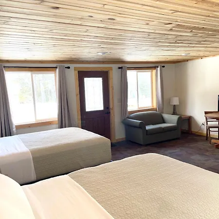 Hanging Horn Lakeside Resort Moose Lake Exterior photo